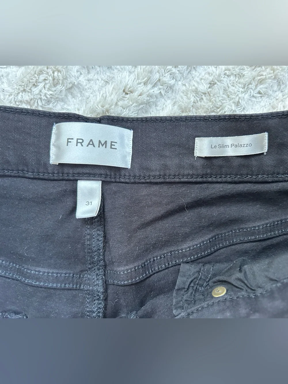 Frame Denim classic black